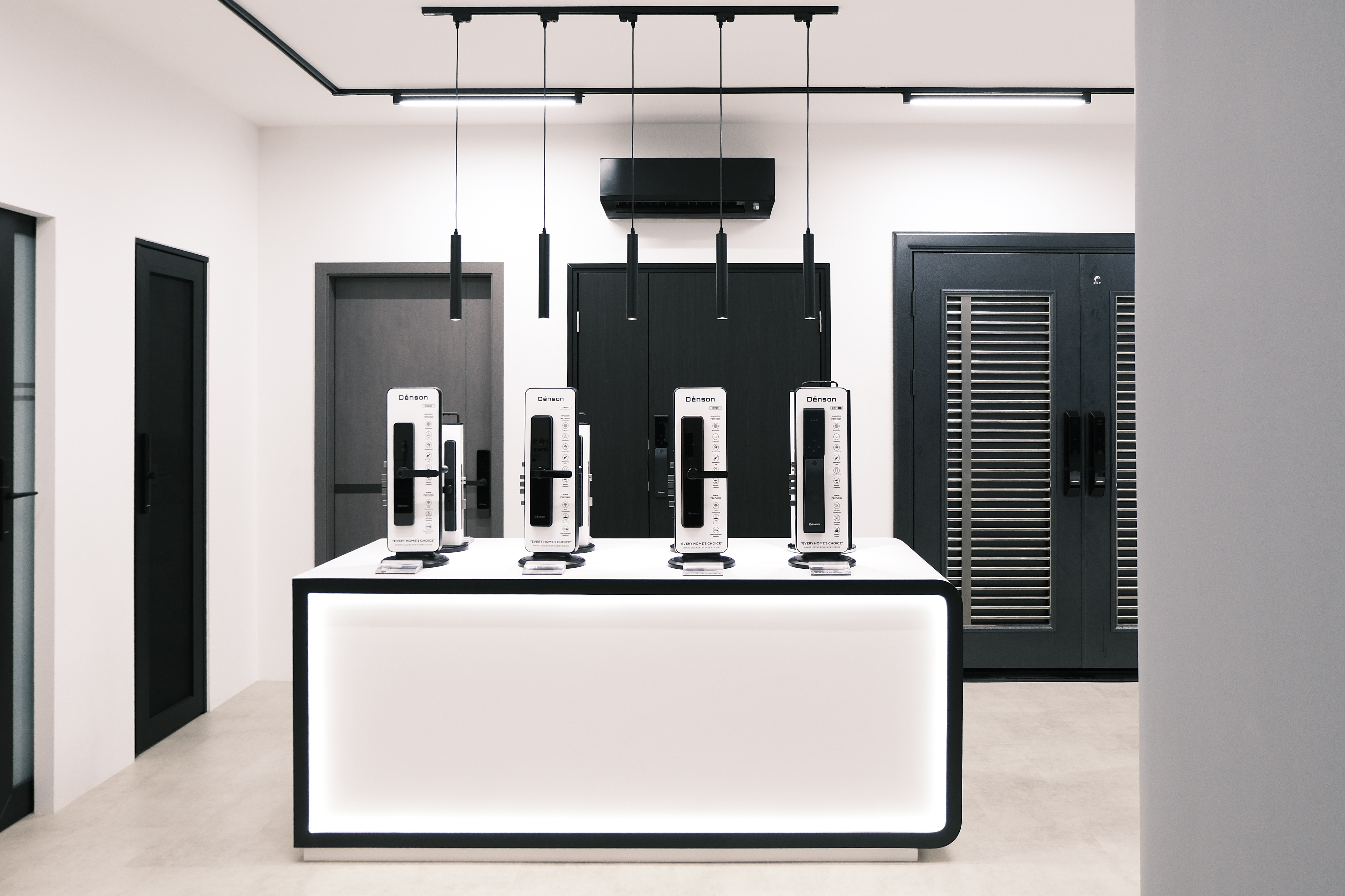 Denson showroom photo 3